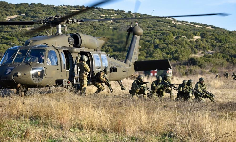 Αμερικάνικη Πρεσβεία για συνεκπαίδευση ΗΠΑ-Ελλάδας: Ενδυναμώνει τις σχέσεις με τους συμμάχους